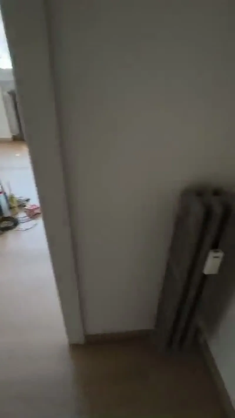 Video tour — Appartamento ristrutturato con parquet e tinteggiatura — Ristrutturazione appartamento a Modena
